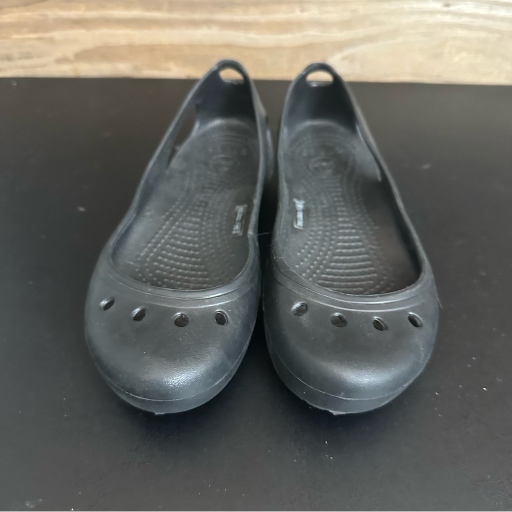 Crocs Kadee Black Slip On Flats Comfort Shoes Women Size 7 Waterproof Garden - Picture 4 of 7